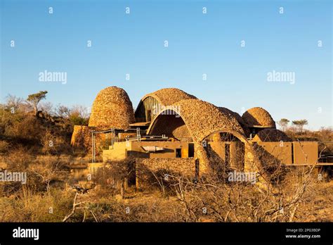 El Festival de la Luna Llena en el Reino de Mapungubwe: Una Celebración Astronómica y Política del Siglo XII